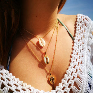 Bohemian Cowrie Conch Shell Pendant Necklace for Women
